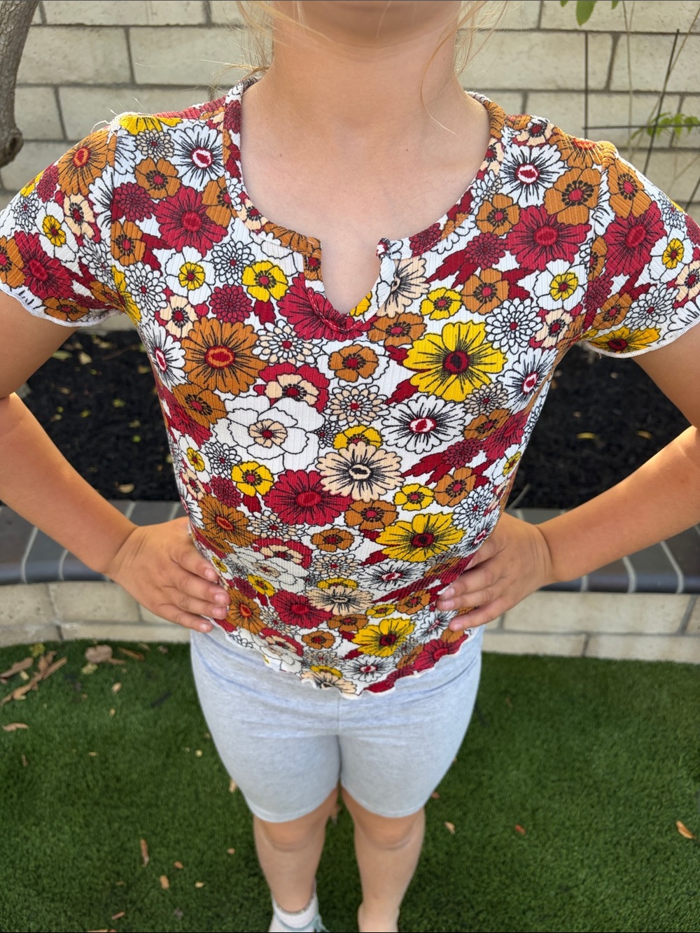 Floral Ribbed Short Sleeve Top in Red, Yellow & White
